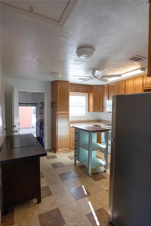 1003 North Banks Street, Caldwell, TX 77836