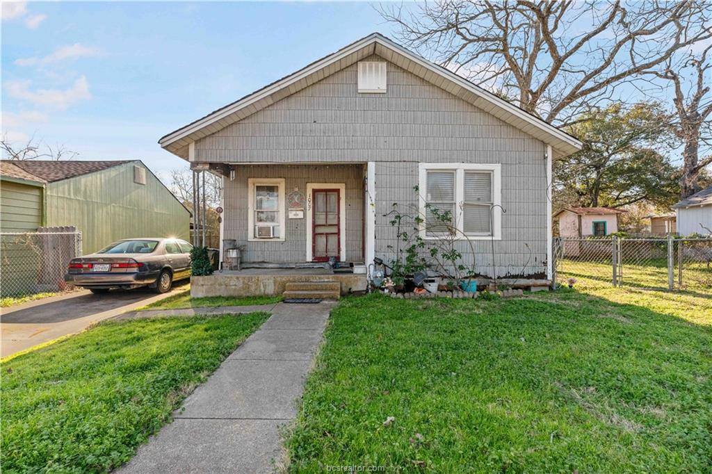 1007 East 28th Street, Bryan, TX 77803