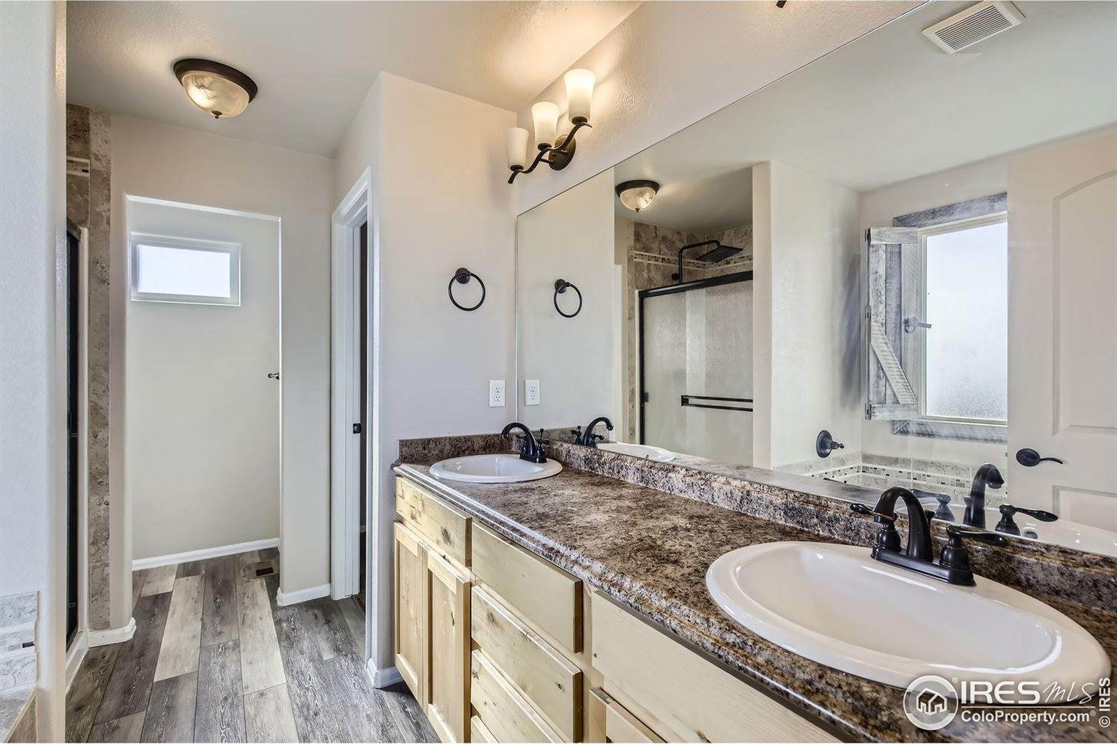 2055 Grain Bin Dr, Windsor, CO 80550