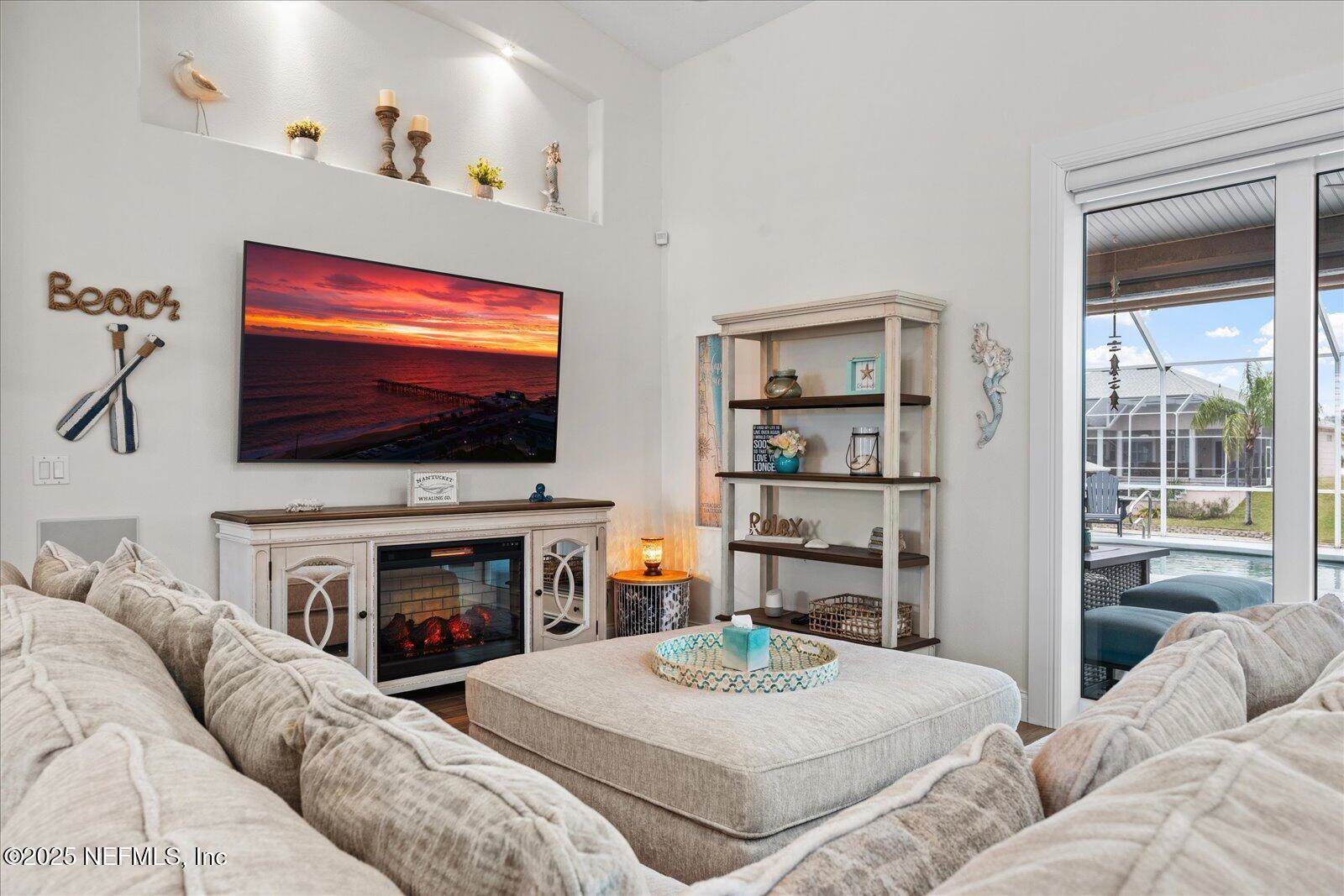 20 Cloverdale Court North, Palm Coast, FL 32137