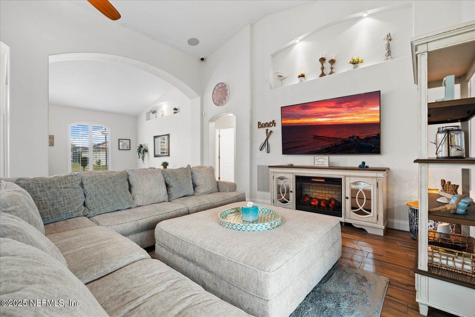 20 Cloverdale Court North, Palm Coast, FL 32137