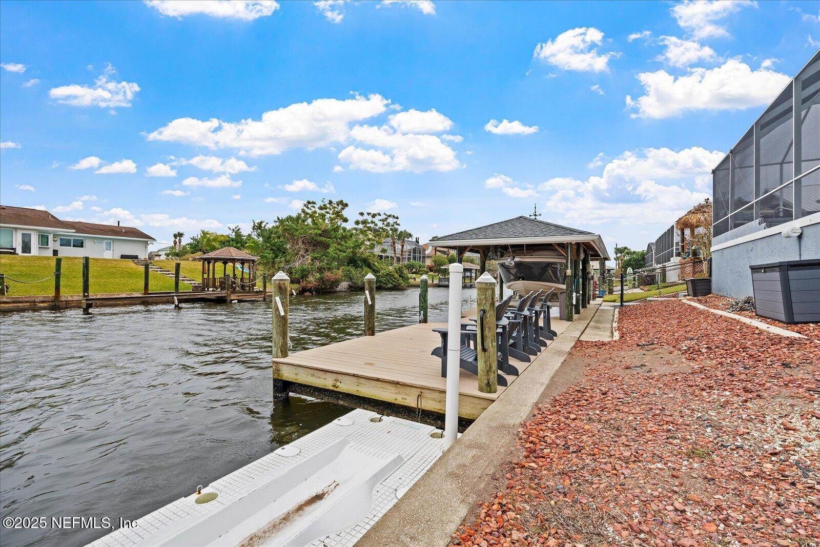 20 Cloverdale Court North, Palm Coast, FL 32137