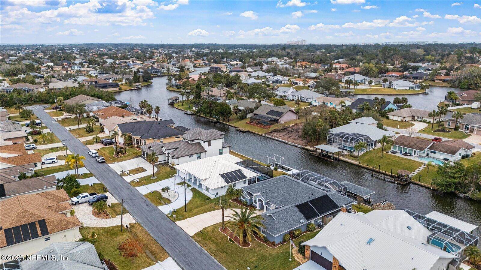 20 Cloverdale Court North, Palm Coast, FL 32137