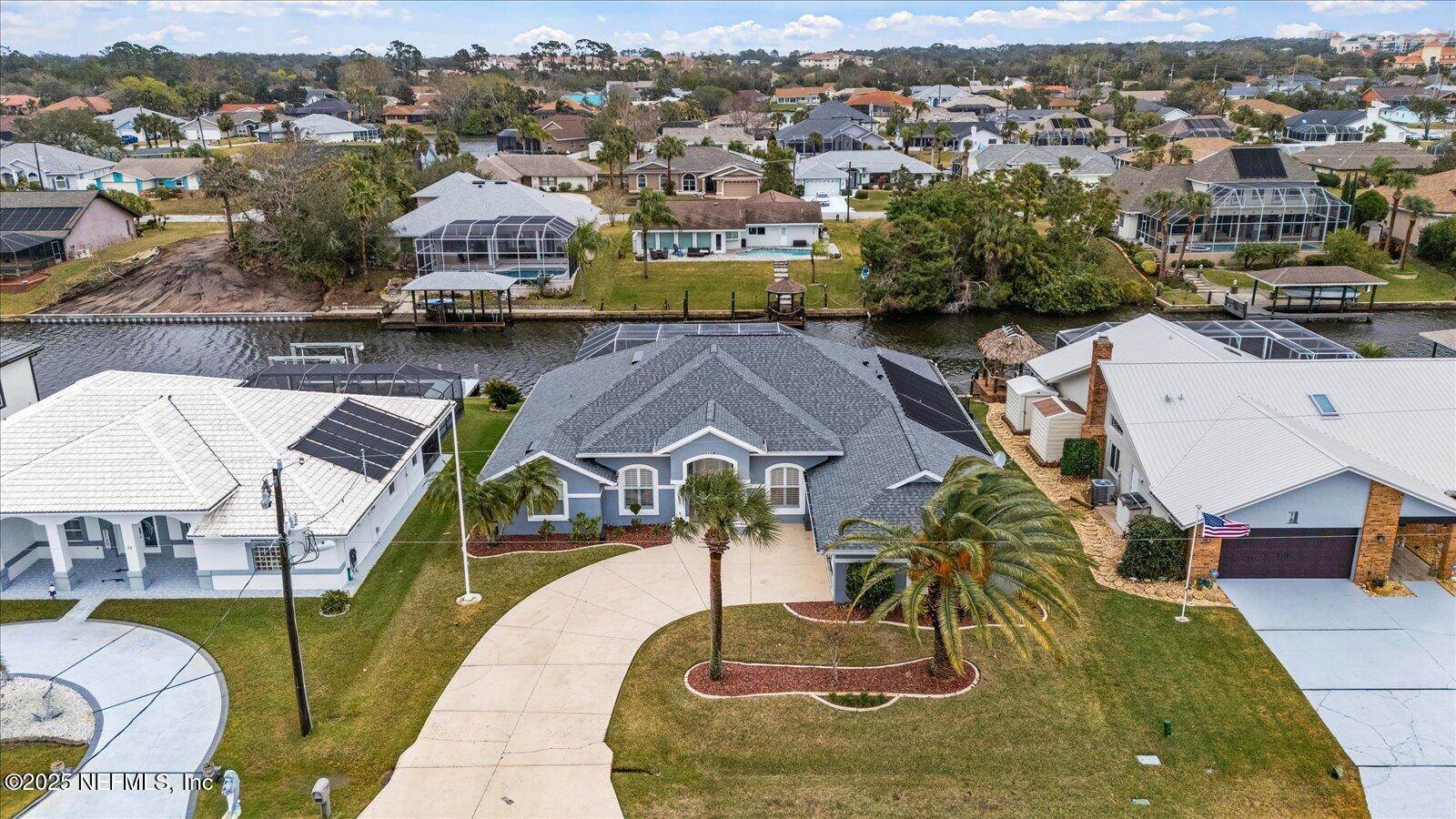 20 Cloverdale Court North, Palm Coast, FL 32137