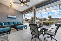 20 Cloverdale Court North, Palm Coast, FL 32137