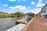 20 Cloverdale Court North, Palm Coast, FL 32137