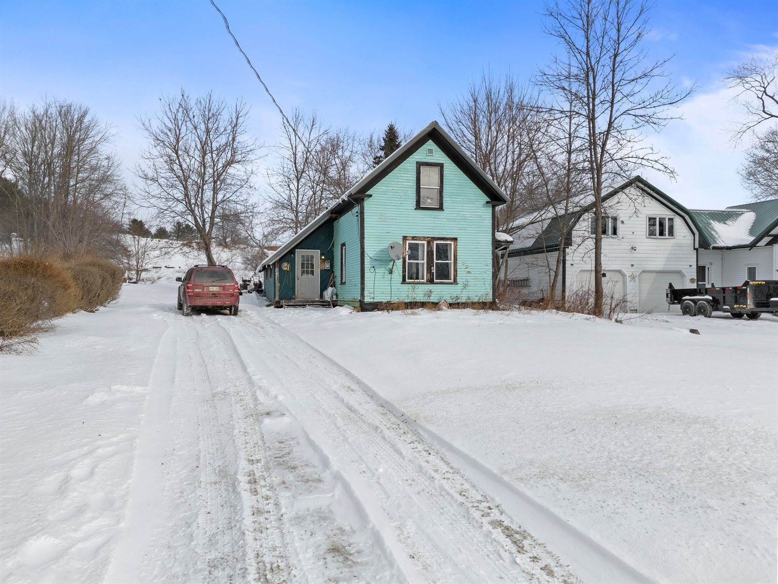70 Main Road, Medway, ME 04460