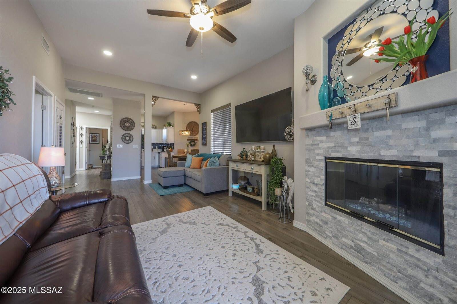 7709 South Vivaldi Court, Tucson, AZ 85747