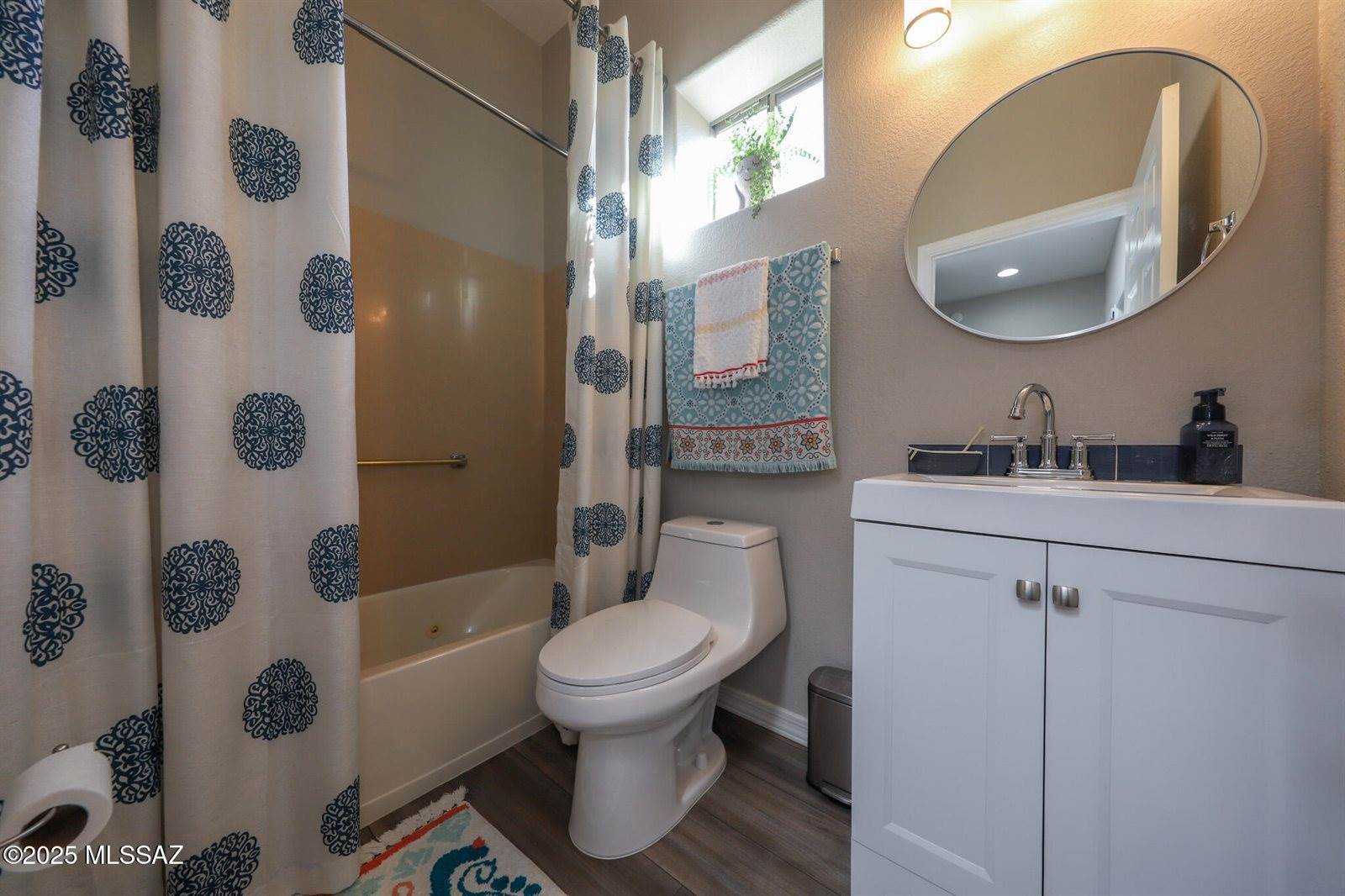7709 South Vivaldi Court, Tucson, AZ 85747