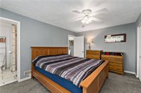 2426 Diehl Ave, Carrick, PA 15210