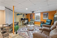 2426 Diehl Ave, Carrick, PA 15210