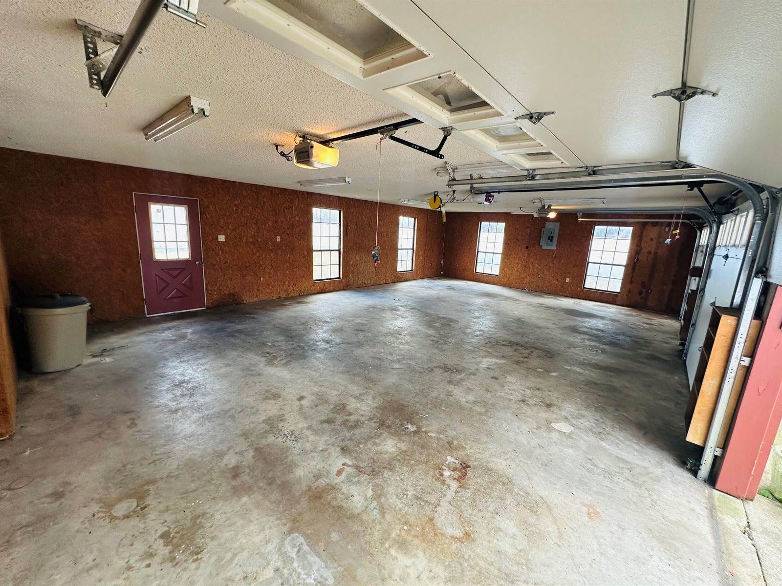 1429 Blankenship Dr, DeRidder, LA 70634