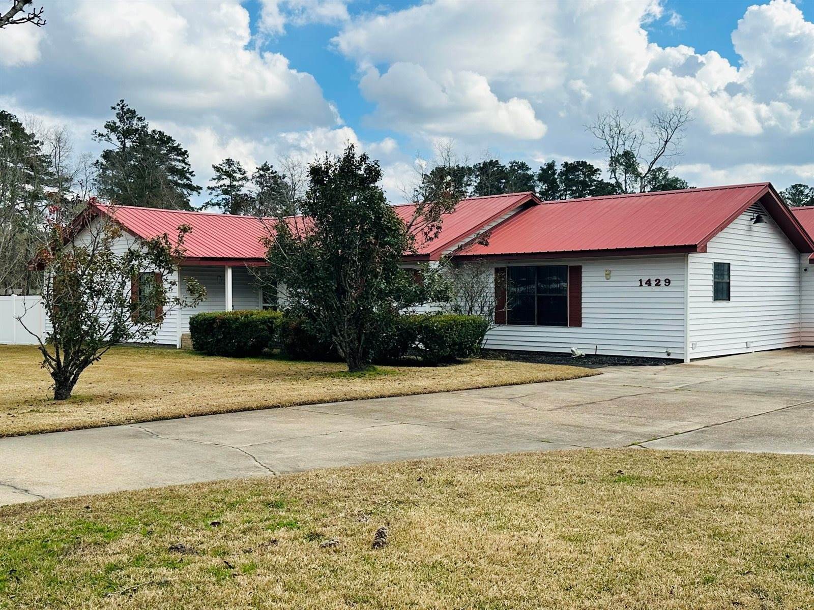 1429 Blankenship Dr, DeRidder, LA 70634