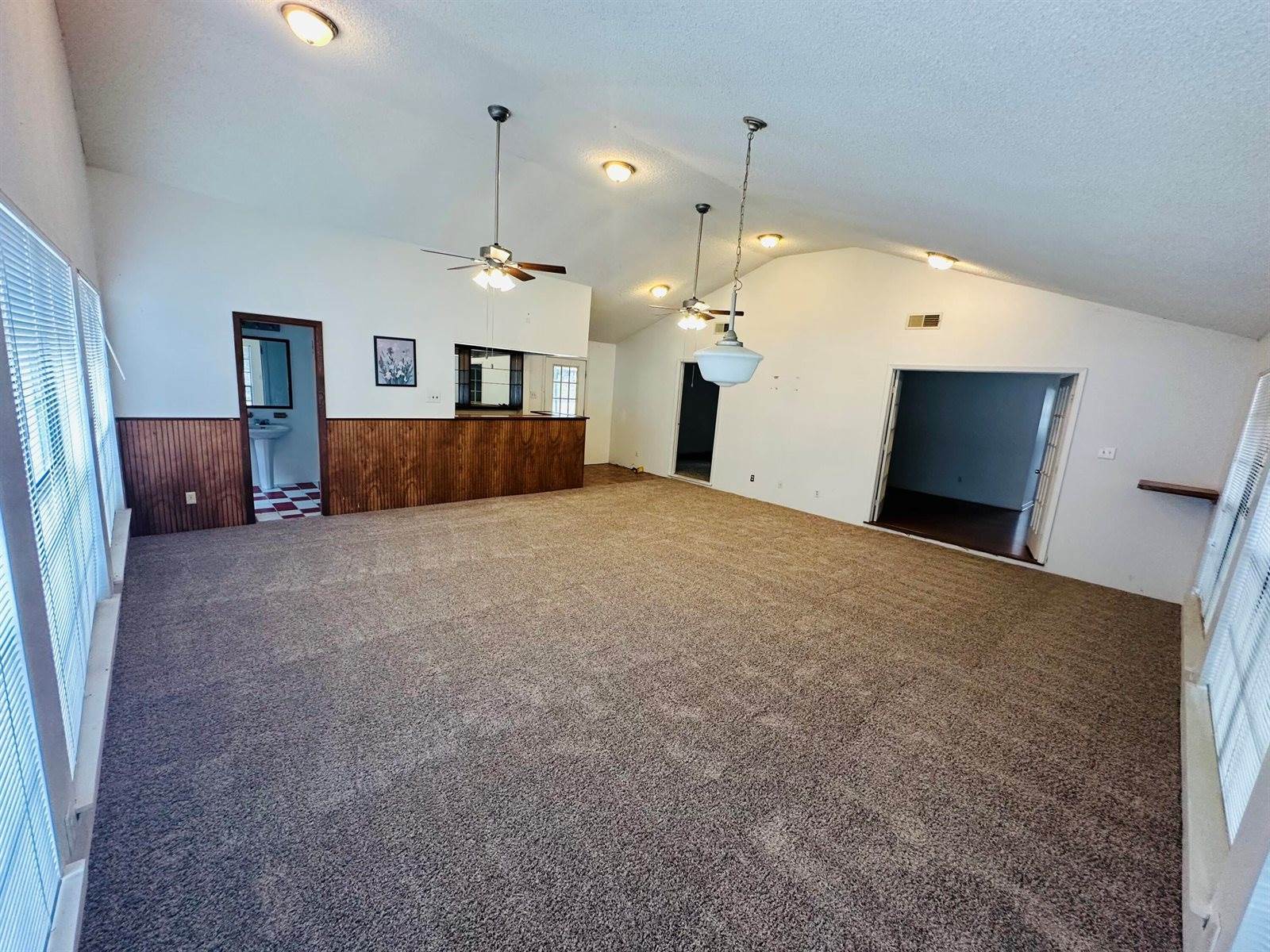 1429 Blankenship Dr, DeRidder, LA 70634