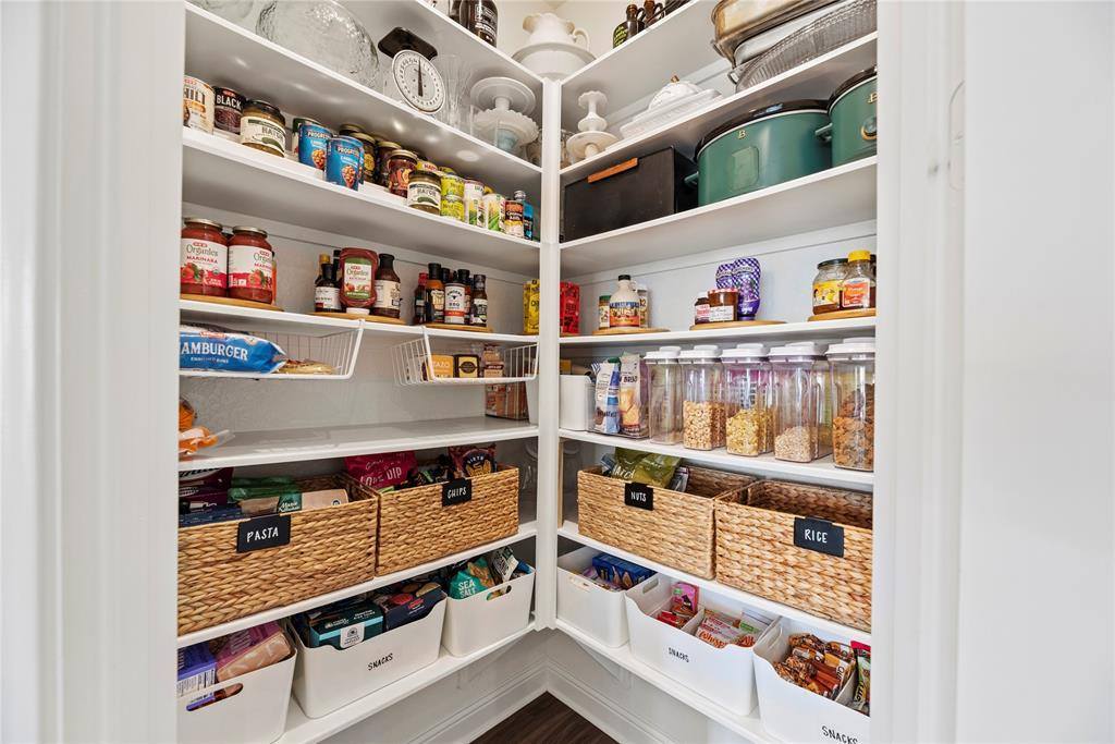 19247 Parkland View Drive, Cypress, TX 77433