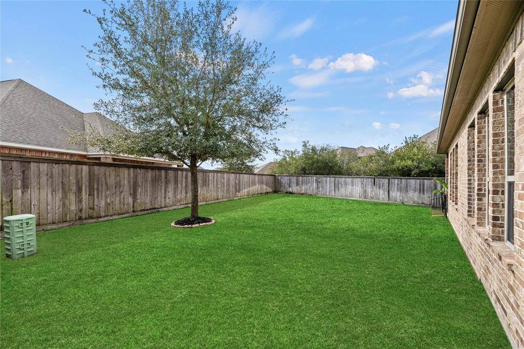 19247 Parkland View Drive, Cypress, TX 77433