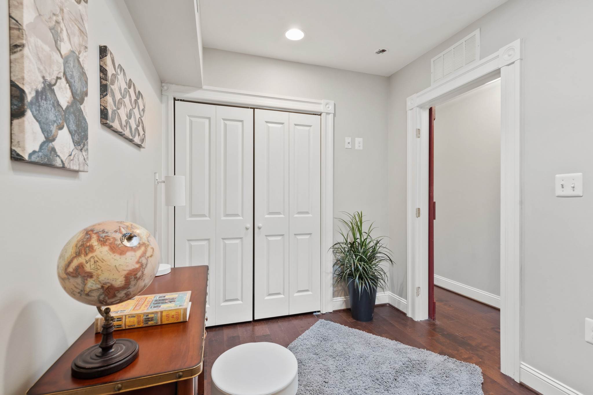 2415 E. Eager St, Baltimore, MD 21205