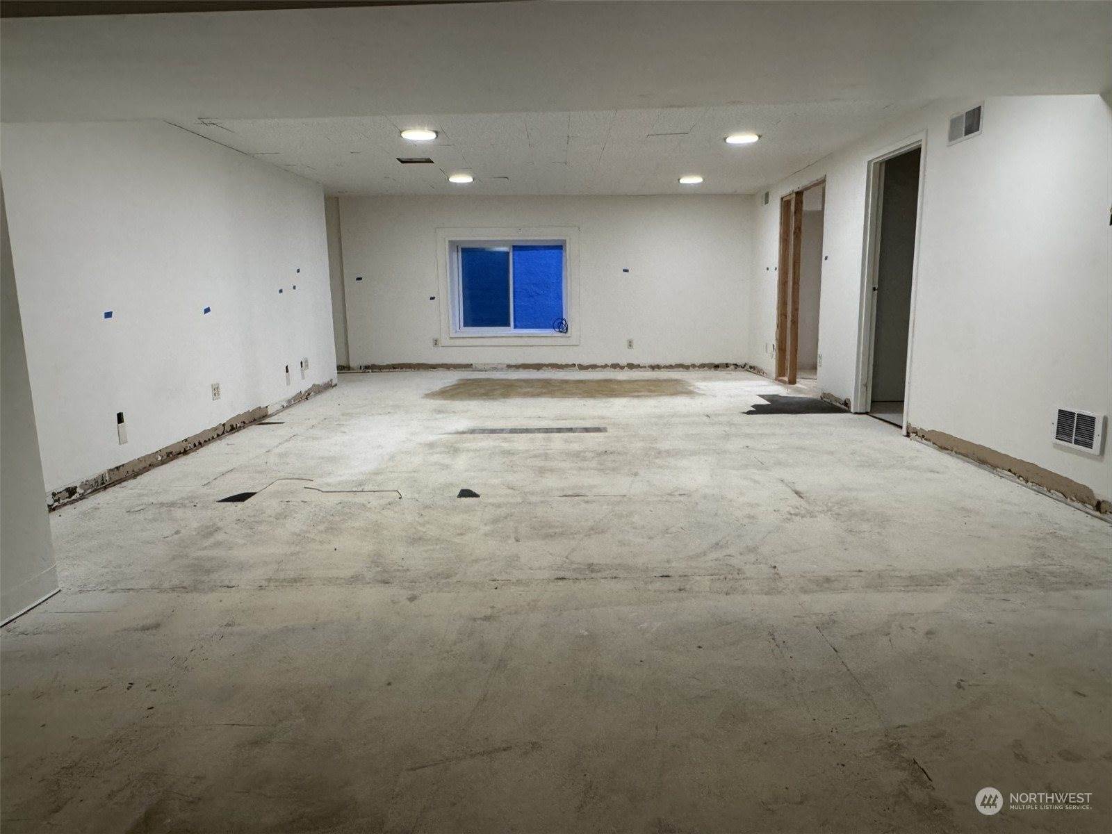 307 South 1st Street, Mount Vernon, WA 98273