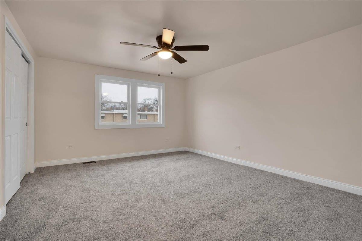 8016 South Emerald Avenue, Chicago, IL 60620