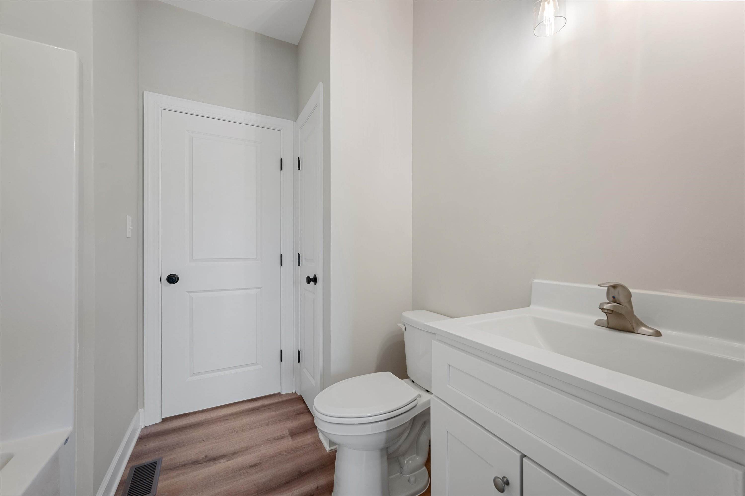 5681 Strasburg Road, Strasburg, VA 22657