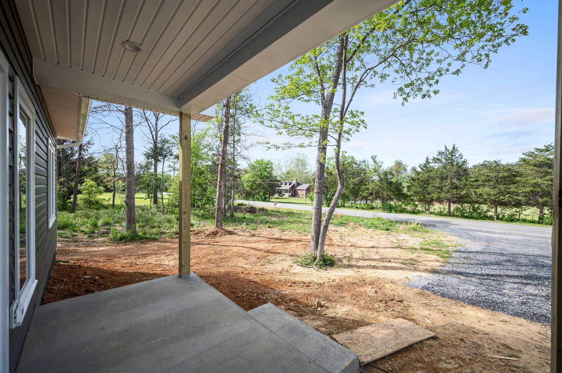 5681 Strasburg Road, Strasburg, VA 22657