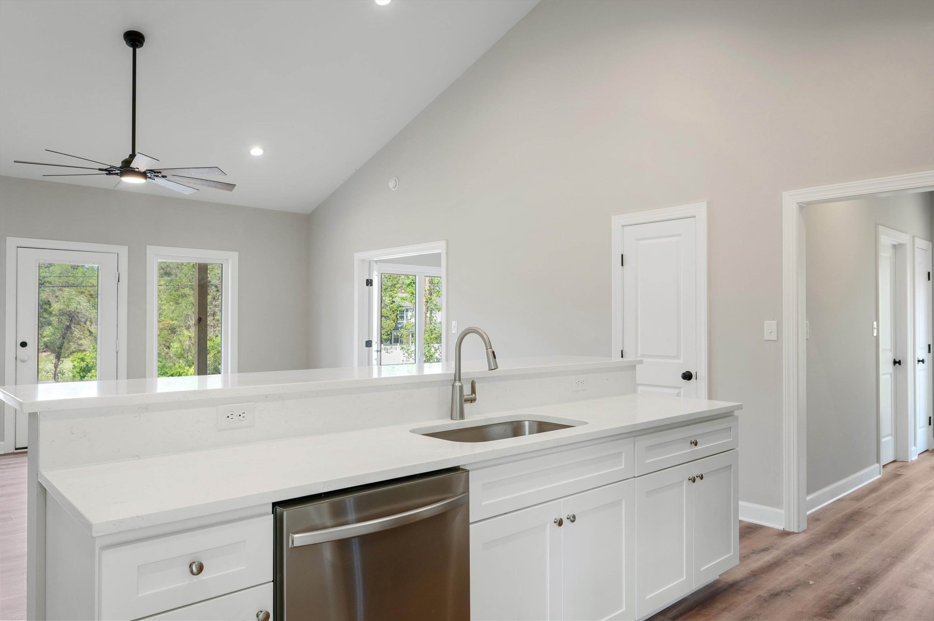 5681 Strasburg Road, Strasburg, VA 22657