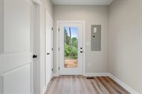 5681 Strasburg Road, Strasburg, VA 22657