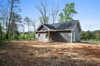 5681 Strasburg Road, Strasburg, VA 22657