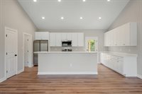 5681 Strasburg Road, Strasburg, VA 22657