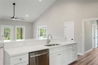 5681 Strasburg Road, Strasburg, VA 22657