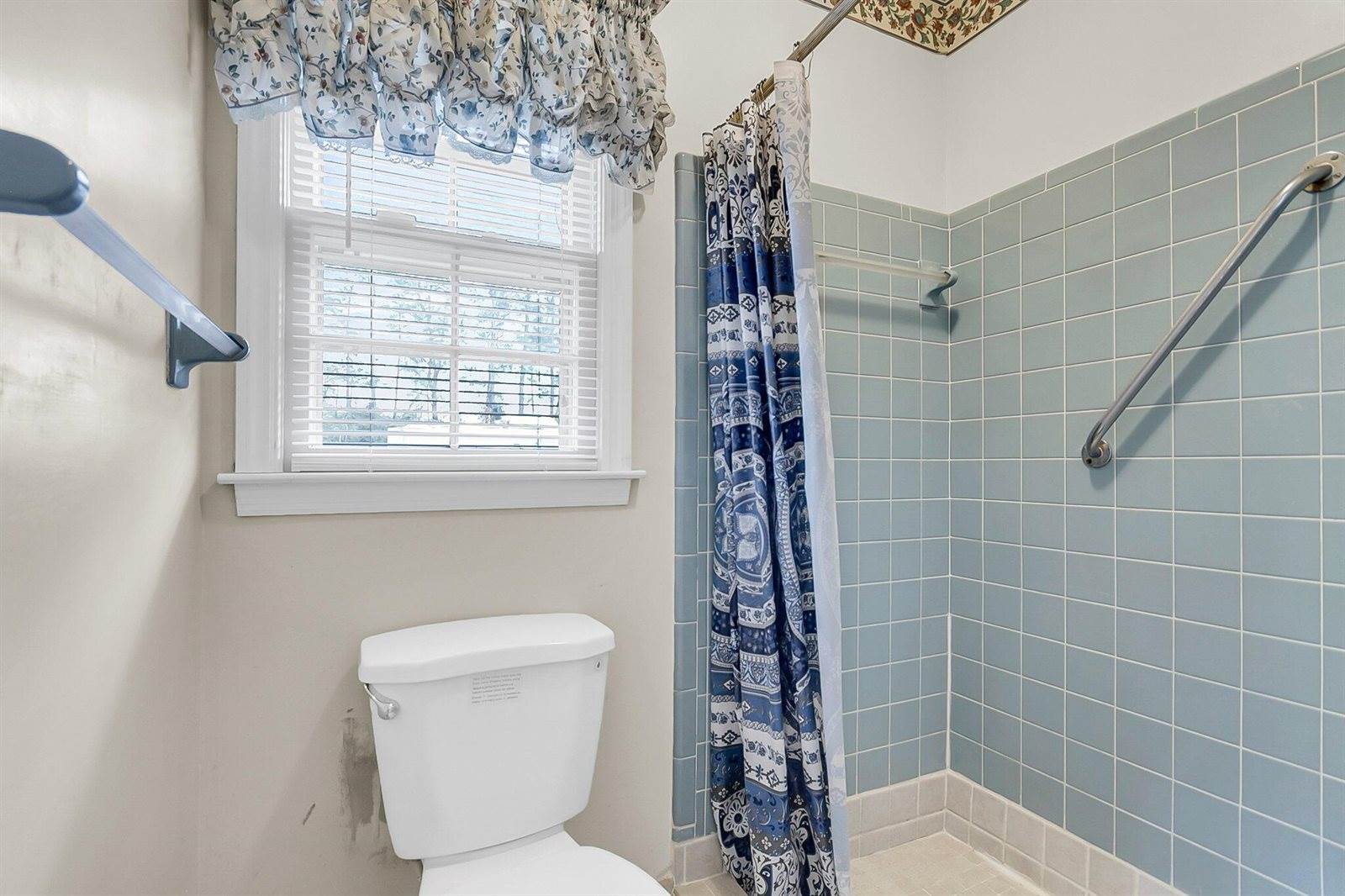 101 Winston Circle, Summerville, SC 29485