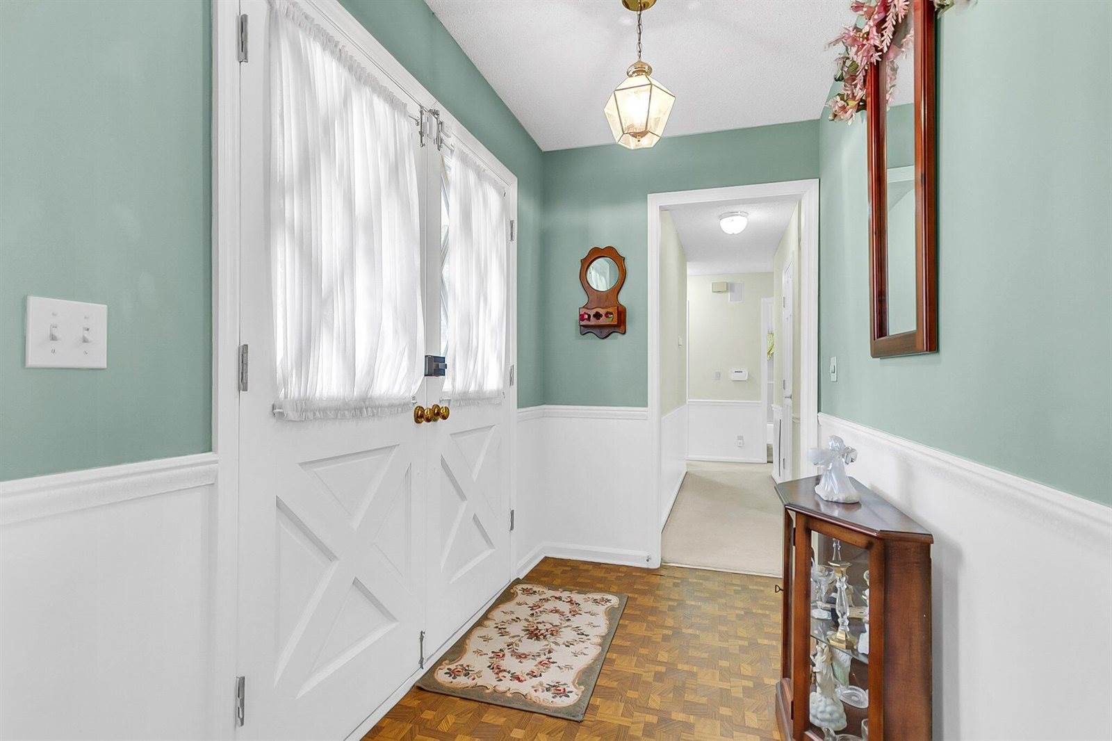 101 Winston Circle, Summerville, SC 29485