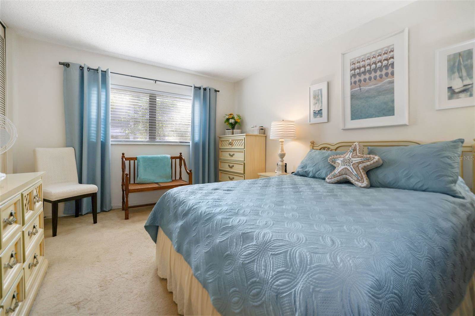 2750 East Bay Drive, #2D, Largo, FL 33771