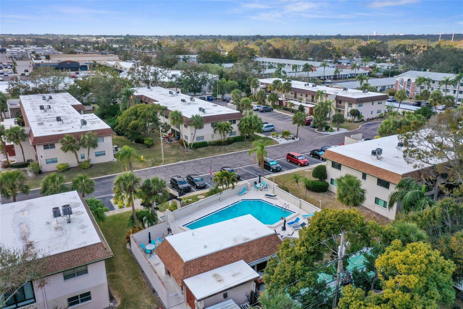 2750 East Bay Drive, #2D, Largo, FL 33771