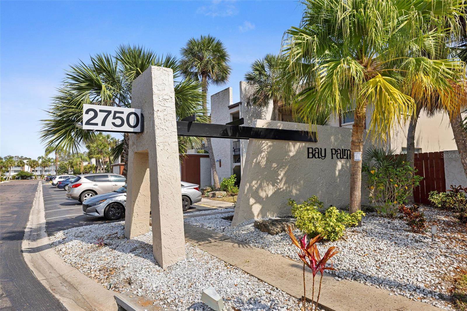 2750 East Bay Drive, #2D, Largo, FL 33771