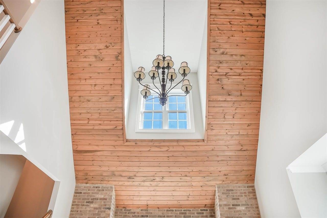 381 Mt Everest Way, Bowling Green, KY 42104