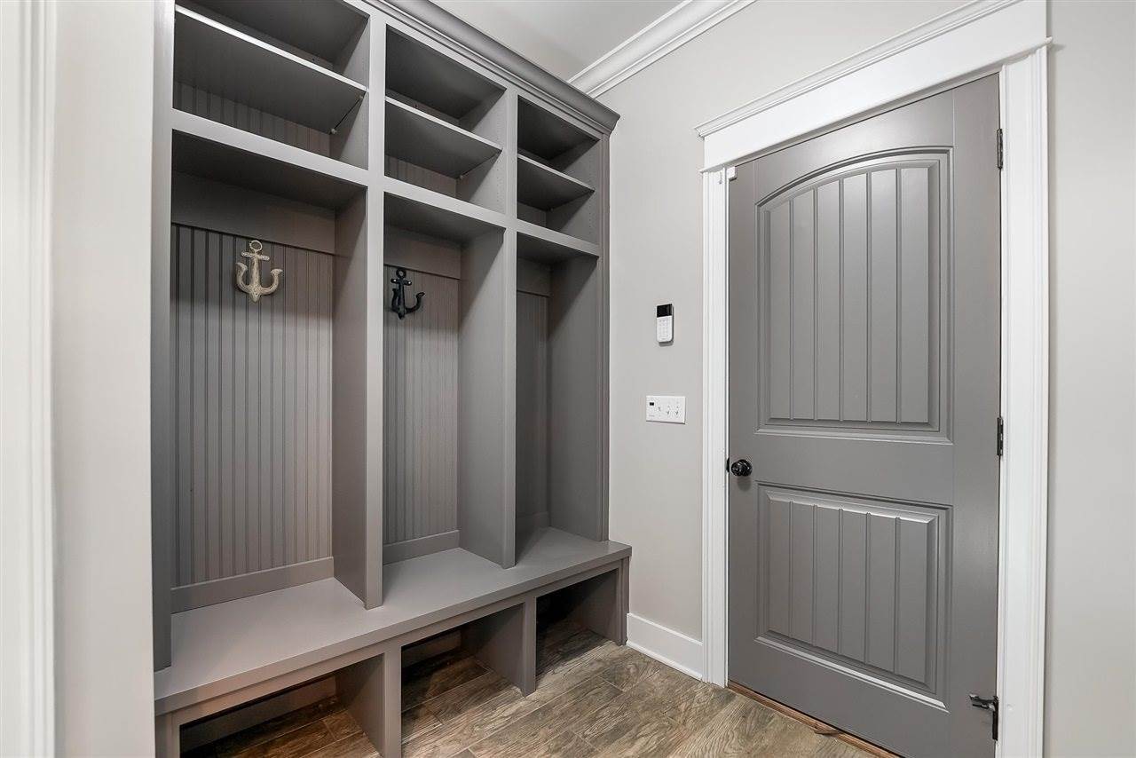 381 Mt Everest Way, Bowling Green, KY 42104