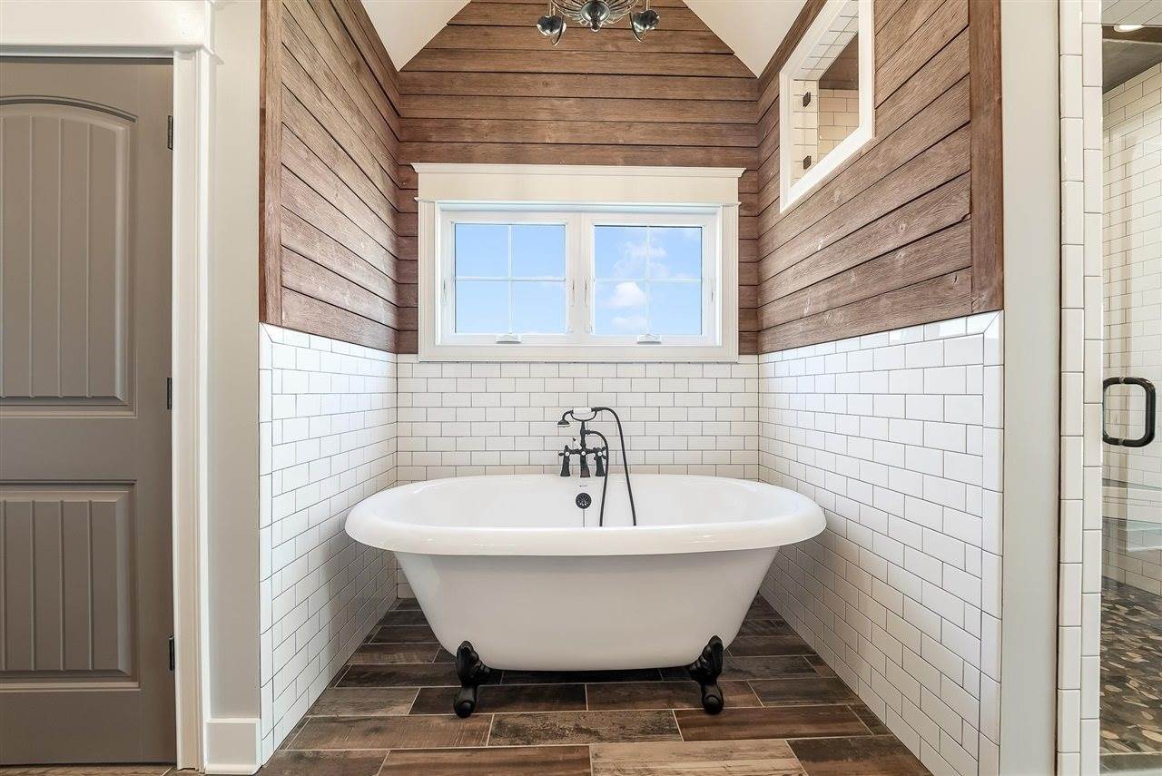 381 Mt Everest Way, Bowling Green, KY 42104