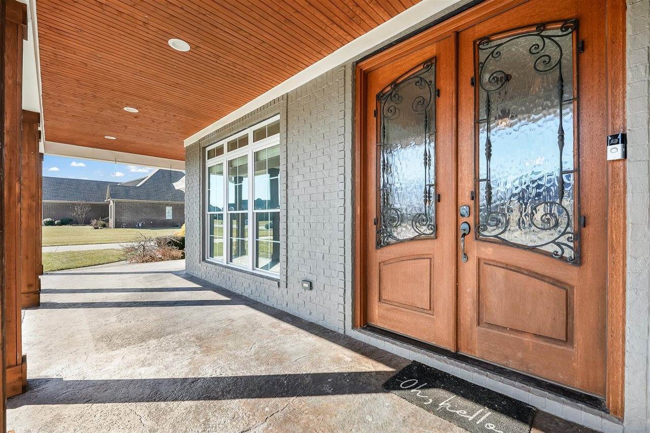 381 Mt Everest Way, Bowling Green, KY 42104