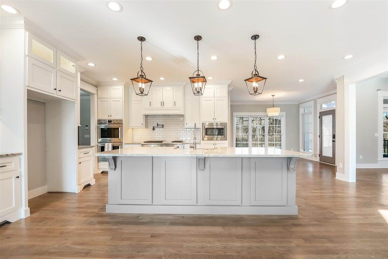 381 Mt Everest Way, Bowling Green, KY 42104