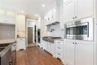 381 Mt Everest Way, Bowling Green, KY 42104