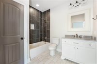 381 Mt Everest Way, Bowling Green, KY 42104