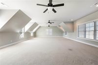 381 Mt Everest Way, Bowling Green, KY 42104