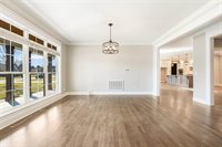 381 Mt Everest Way, Bowling Green, KY 42104