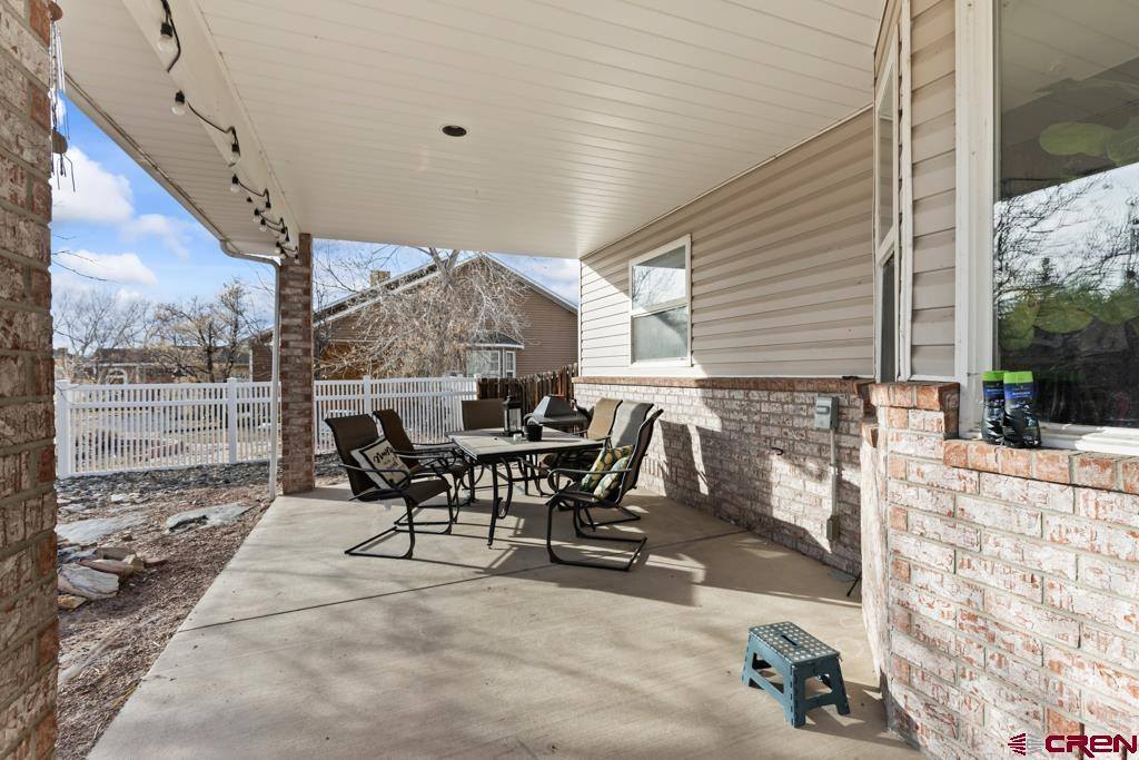 1660 Wetterhorn Street, Montrose, CO 81401