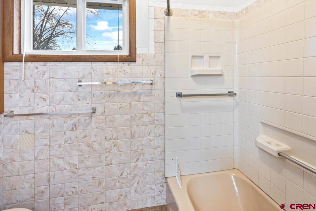 1103 Sunset Lane, Montrose, CO 81403