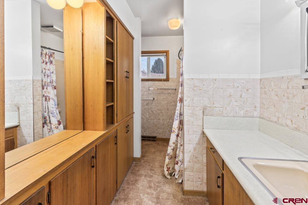 1103 Sunset Lane, Montrose, CO 81403