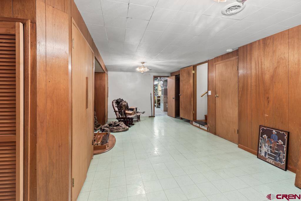 1103 Sunset Lane, Montrose, CO 81403