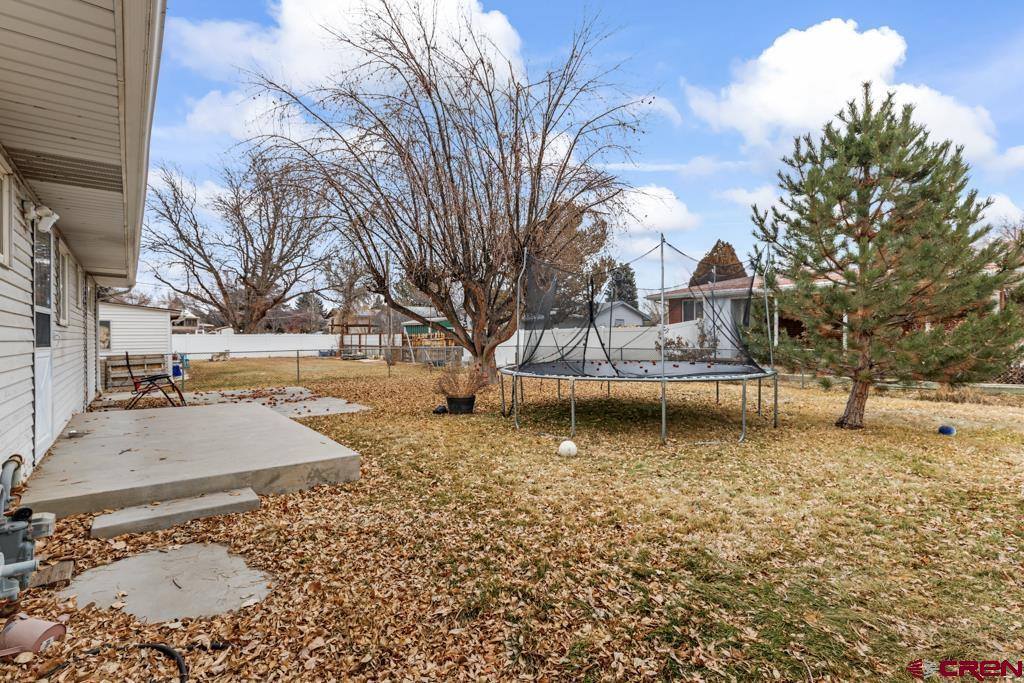 1103 Sunset Lane, Montrose, CO 81403