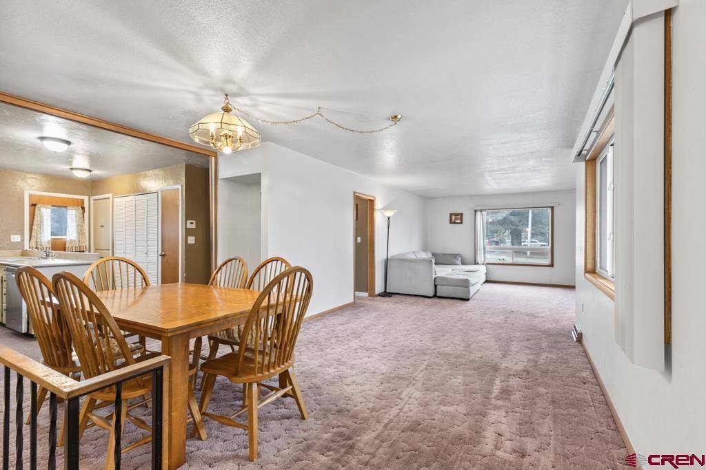 1103 Sunset Lane, Montrose, CO 81403